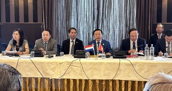 Hợp tác về thích ứng với biến đổi khí hậu đã được tăng cường giữa Việt Nam và Hà Lan. Hợp tác về thích ứng với biến đổi khí hậu đã được tăng cường giữa Việt Nam và Hà Lan.