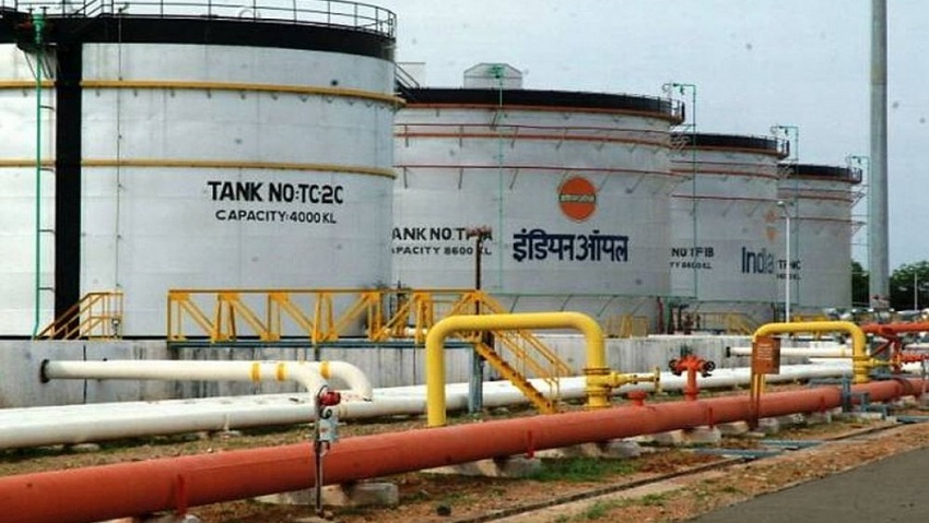 Các công ty dầu khí Ấn Độ huy động hàng tỷ USD để chuyển đổi năng lượng