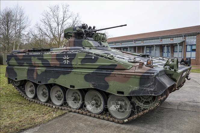 Đức tăng tốc mua sắm vũ khí quốc phòng