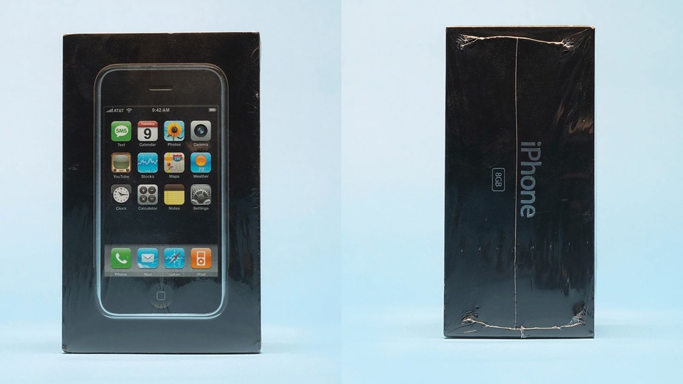 iPhone đời đầu nguyên seal sắp được bán với giá kỷ lục