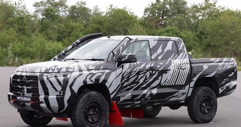 Khách Việt nôn nóng chờ ngày ra mắt khi Mitsubishi mang Triton 2024 đi thử để chứng minh chất lượng. Khách Việt nôn nóng chờ ngày ra mắt khi Mitsubishi mang Triton 2024 đi thử để chứng minh chất lượng.