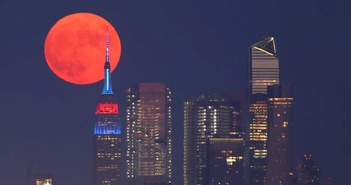 Đêm nay có "trăng máu cải trang" khổng lồ từ Việt Nam xem cực đẹp