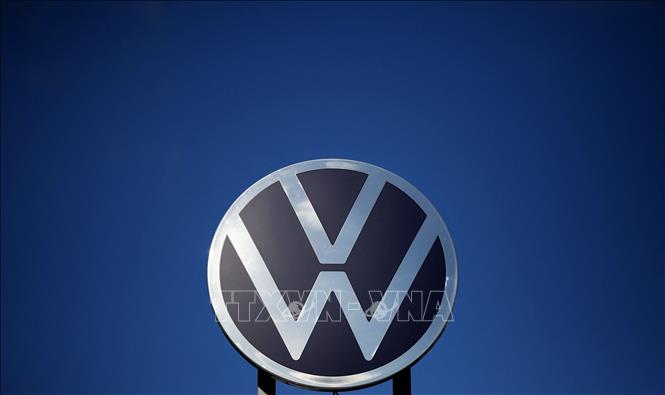 Tranh cãi về lợi ích kinh tế của dự án Volkswagen tại Canada