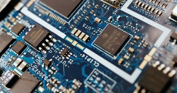 Nhập khẩu chip của Trung Quốc giảm 18,5% trong nửa đầu 2023 do bị Mỹ trừng phạt Nhập khẩu chip của Trung Quốc giảm 18,5% trong nửa đầu 2023 do bị Mỹ trừng phạt