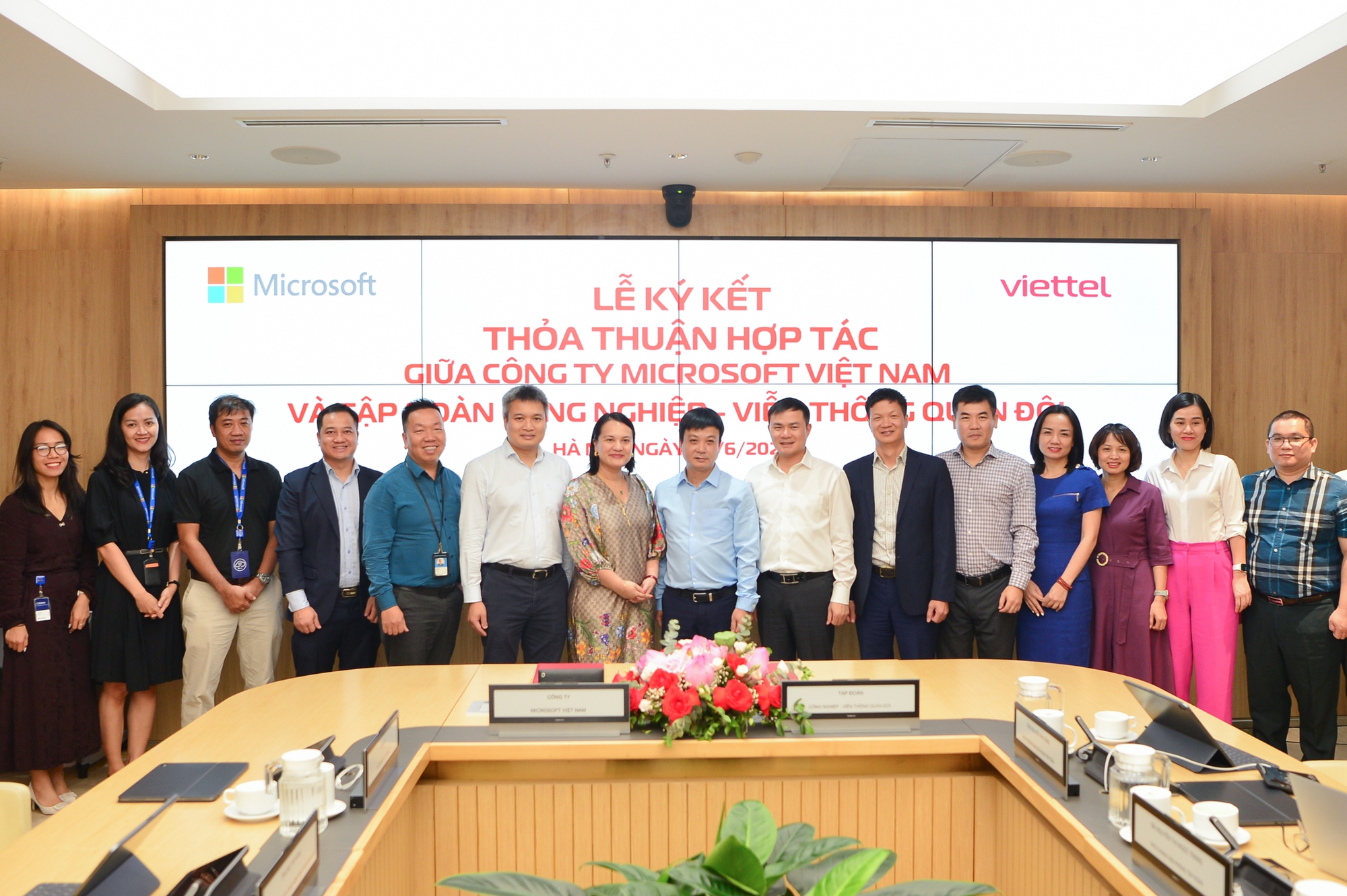 Viettel hợp tác Microsoft đẩy mạnh công nghệ AI