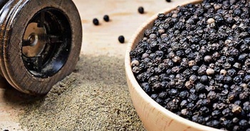 7 lợi ích của việc ăn hạt tiêu đen