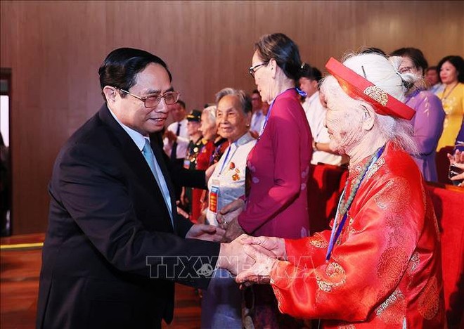 Đảng, Nhà nước, nhân dân mãi mãi khắc ghi, tri ân người có công ảnh 2