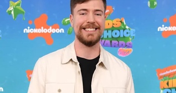 YouTuber giàu nhất thế giới thoát chết vì từ chối lời mời khám phá xác tàu Titanic YouTuber giàu nhất thế giới thoát chết vì từ chối lời mời khám phá xác tàu Titanic