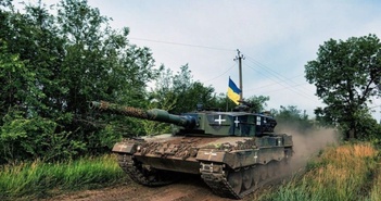 Ba Lan và Đức bất đồng, xe tăng Leopard của Ukraine phải đi 650 km để sửa chữa Ba Lan và Đức bất đồng, xe tăng Leopard của Ukraine phải đi 650 km để sửa chữa