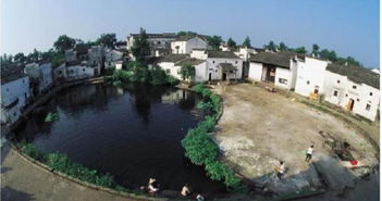 Ngôi làng có đường vào nhưng tìm đâu cũng không thấy lối ra Ngôi làng có đường vào nhưng tìm đâu cũng không thấy lối ra