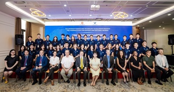 Vingroup trao 120 tỷ đồng học bổng khoa học công nghệ năm 2023 Vingroup trao 120 tỷ đồng học bổng khoa học công nghệ năm 2023