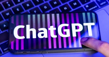 Google ra chatbot AI cạnh tranh với ChatGPT Google ra chatbot AI cạnh tranh với ChatGPT