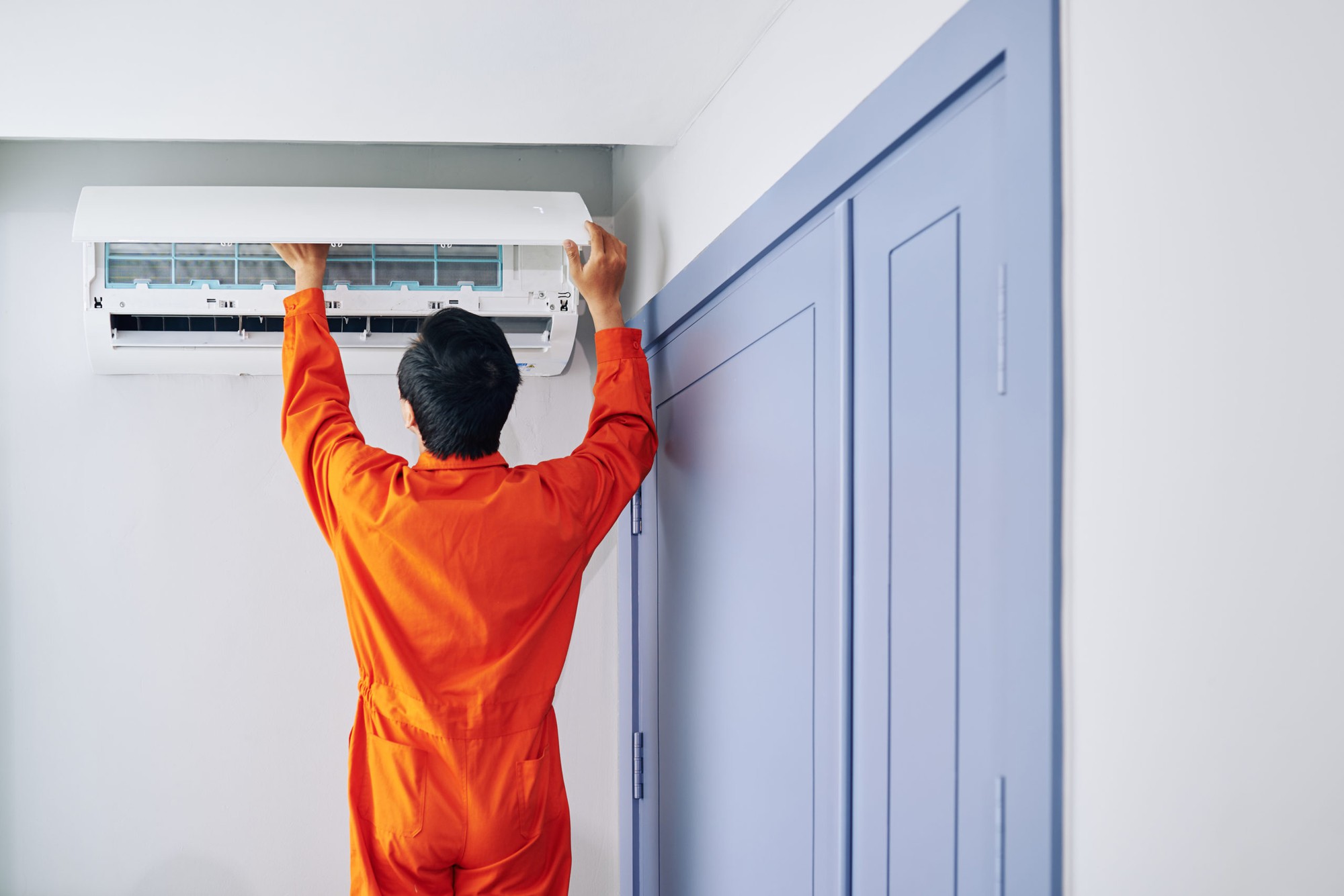 Đừng sốc khi thấy tiền điện đầu hè gấp đôi, gấp ba nếu cứ dùng điều hòa như thế này - Ảnh 4. Đừng sốc khi thấy tiền điện đầu hè gấp đôi, gấp ba nếu cứ dùng điều hòa như thế này - Ảnh 4.