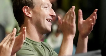 Vận may đã đến với Mark Zuckerberg: Doanh thu sắp tăng trưởng 2 quý liên tiếp, metaverse là tương lai của vũ trụ Vận may đã đến với Mark Zuckerberg: Doanh thu sắp tăng trưởng 2 quý liên tiếp, metaverse là tương lai của vũ trụ