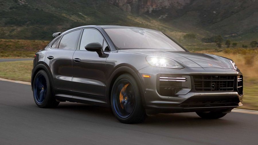 Porsche Cayenne 2024 nâng cấp nội thất 'ngộp' màn hình   - Ảnh 1.