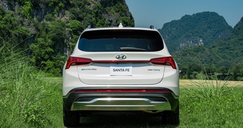 Phiên bản Hybrid mới ra mắt của Santa Fe có gì đáng chú ý? Phiên bản Hybrid mới ra mắt của Santa Fe có gì đáng chú ý?