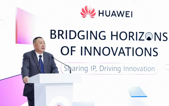 Huawei định phí bản quyền các bằng sáng chế, thúc đẩy quyền sở hữu trí tuệ
