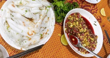 Ăn tiết canh từ gà, vịt, heo sạch của nhà nuôi có an toàn? Ăn tiết canh từ gà, vịt, heo sạch của nhà nuôi có an toàn?