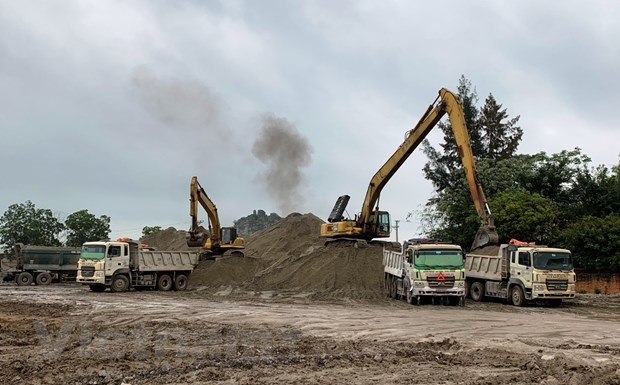 Phú Yên: Sớm đưa các mỏ khoáng sản phục vụ thi công cao tốc Bắc-Nam