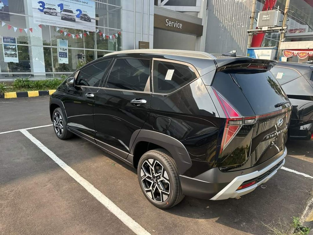 Hyundai Stargazer X về đại lý, 'tuyên chiến' Mitsubishi Xpander Cross   - Ảnh 2.