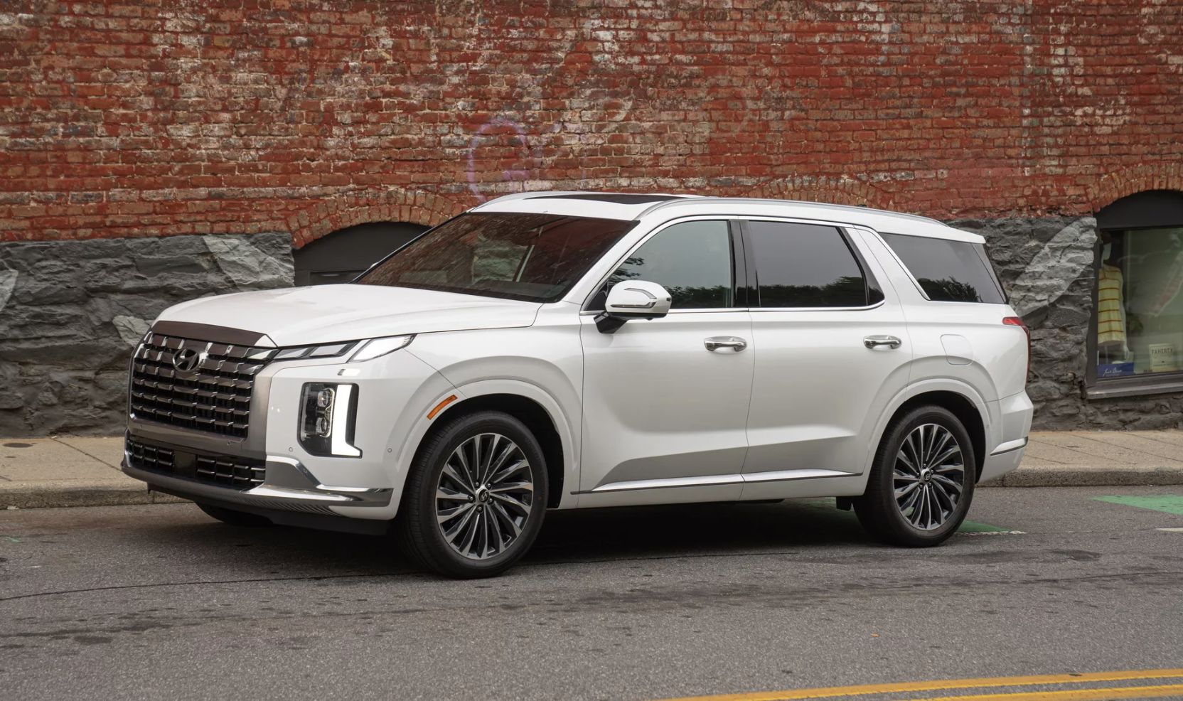 Hyundai, Kia cảnh báo khách đừng đỗ xe trong nhà vì nguy cơ cháy - Ảnh 2. Hyundai, Kia cảnh báo khách đừng đỗ xe trong nhà vì nguy cơ cháy - Ảnh 2.