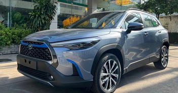 Toyota Corolla Cross giảm cao nhất 95 triệu tại đại lý, bản G còn 670 triệu, rẻ ngang Seltos và Creta Toyota Corolla Cross giảm cao nhất 95 triệu tại đại lý, bản G còn 670 triệu, rẻ ngang Seltos và Creta