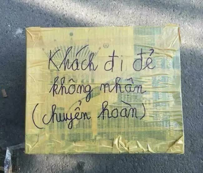 'Đỉnh cao' lý do 'bùng hàng': Ghét người livestream nên muốn trêu tức - Ảnh 11. 'Đỉnh cao' lý do 'bùng hàng': Ghét người livestream nên muốn trêu tức - Ảnh 11.
