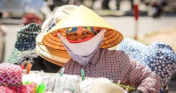 Khu vực Trung Bộ nắng nóng gay gắt tiếp diễn, có nơi trên 38 độ C Khu vực Trung Bộ nắng nóng gay gắt tiếp diễn, có nơi trên 38 độ C