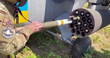 Mi-24 Ukraine thêm uy lực khi trang bị ống phóng rocket của Mỹ