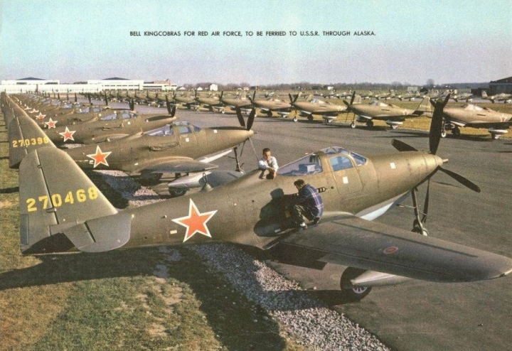 Máy bay P-63 Kingcobra.