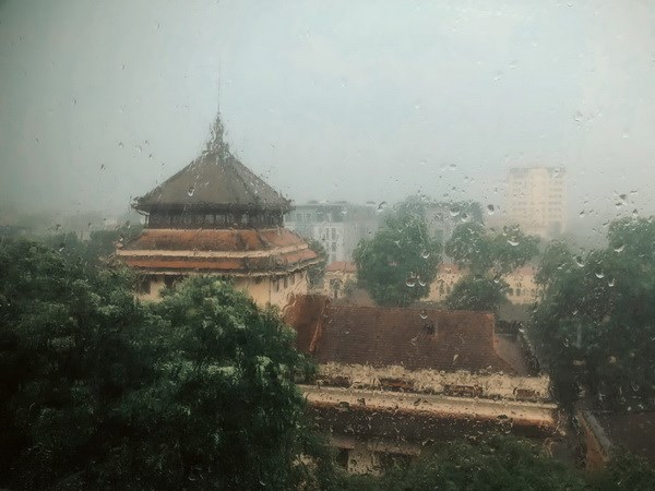 Mưa lớn cục bộ có thể gây ngập úng tại nhiều nơi ở Bắc Bộ đêm 10/8