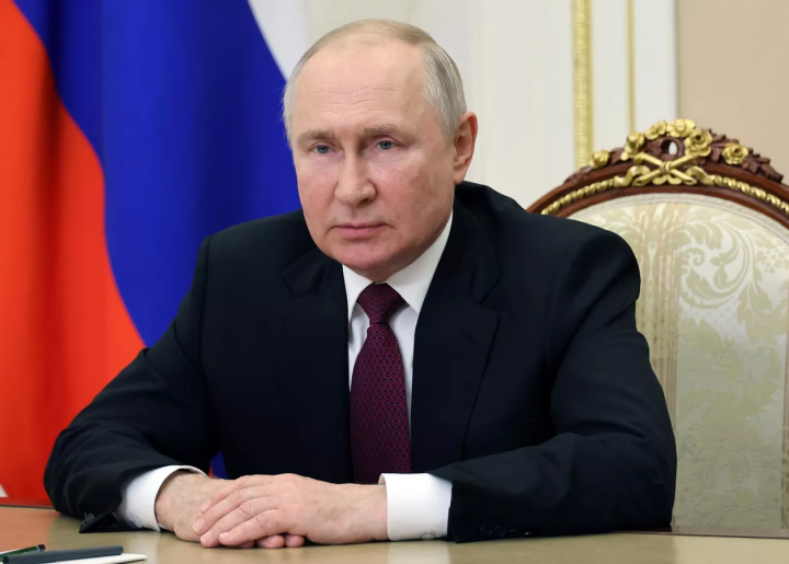 Tổng thống Putin: Nga giới thiệu nhiều vũ khí hiện đại tại Army 2023