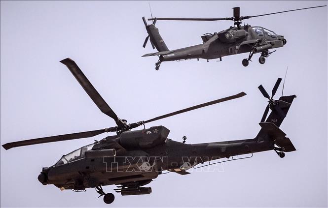 Ba Lan kí hợp đồng trị giá 12 tỷ USD mua trực thăng Apache