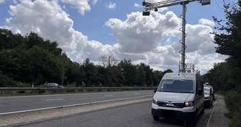 Cảnh sát Anh dùng camera AI phát hiện vi phạm giao thông