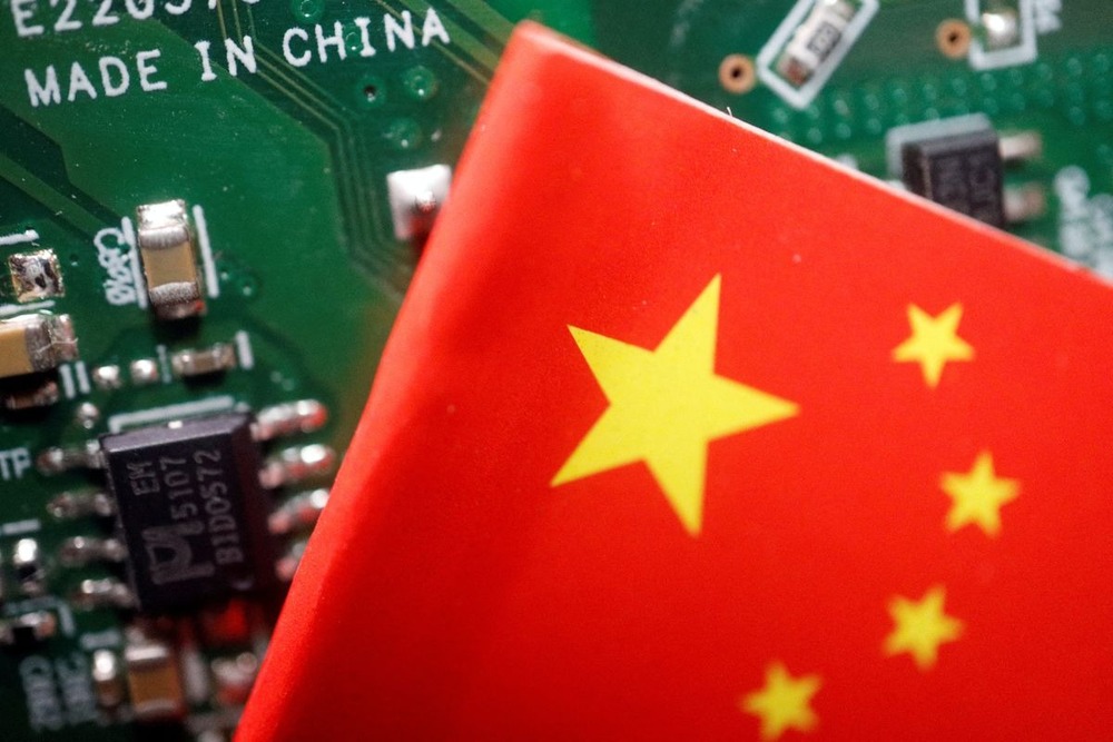 Trung Quốc lặng lẽ tuyển dụng nhân tài chip nước ngoài khi Mỹ thắt chặt kiểm soát