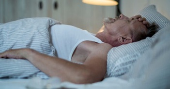 Chỉnh nhiệt độ điều hòa thế nào để bạn và đặc biệt là người cao tuổi có 1 giấc ngủ ngon?