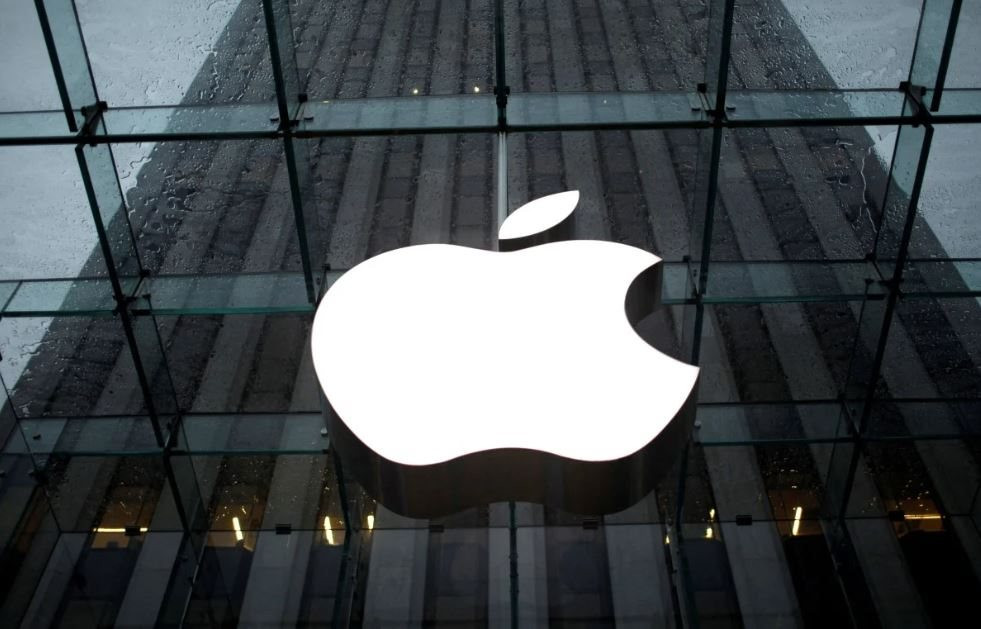 Cổ phiếu Apple giảm sâu khi Trung Quốc cấm dùng iPhone tại một số cơ quan chính phủ