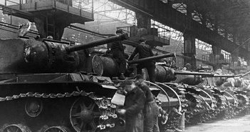 Chiếc xe tăng được mệnh danh 'quái vật Nga' từng khiến Đức Quốc xã khiếp sợ