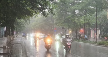 Trung Bộ và Nam Bộ có mưa lớn cục bộ, nguy cơ xảy ra ngập úng
