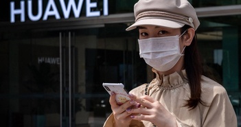 Công nhân sản xuất smartphone Huawei nhận lương cao hơn iPhone