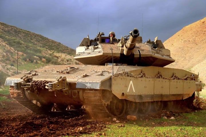 Barak được phát triển dựa trên dòng xe tăng chiến đấu chủ lực Merkava IV. (Ảnh: IDF)