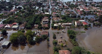 Miền Trung Hy Lạp lại ngập lụt nặng nề do ảnh hưởng cơn bão Elias