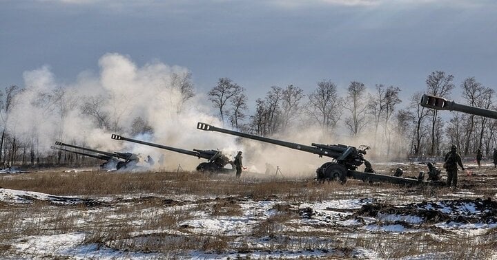 Trận địa pháo binh của Nga.