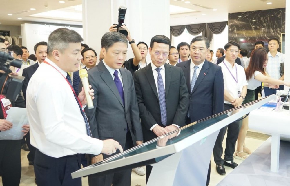 VNPT tham dự diễn đàn quốc gia phát triển kinh tế số và xã hội số