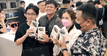 iPhone 15 đến tay người Việt trong đêm iPhone 15 đến tay người Việt trong đêm