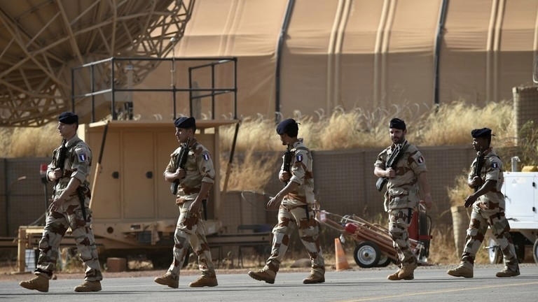 Đảo chính tại Niger: Pháp bắt đầu rút quân trong ít giờ tới