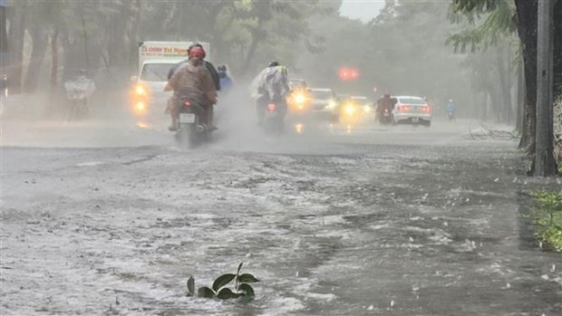 TT-Huế: Nước sông dâng cao do mưa lớn, cảnh báo ngập lụt diện rộng