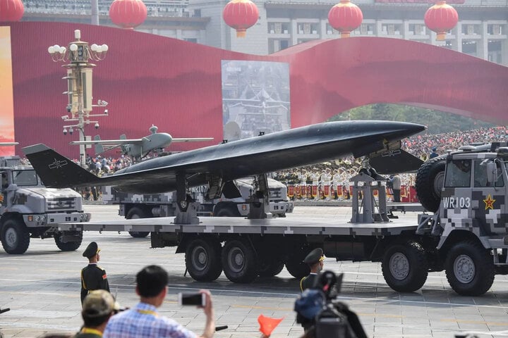 Hình ảnh được cho của UAV WZ-8 tại một cuộc duyệt binh ở Bắc Kinh năm 2019. (Ảnh: AFP)