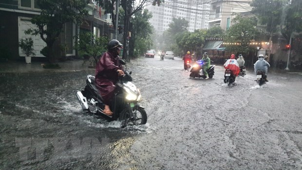 Khu vực miền Trung tiếp tục có mưa rất to, diễn biến phức tạp