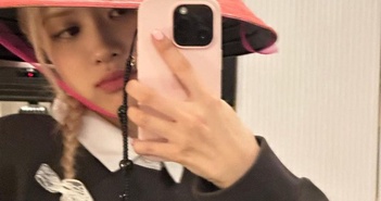 Soi mẫu ốp iPhone mới của Rosé (BLACKPINK), đã dùng Pro Max thì đâu ngại dùng ốp xịn! Soi mẫu ốp iPhone mới của Rosé (BLACKPINK), đã dùng Pro Max thì đâu ngại dùng ốp xịn!